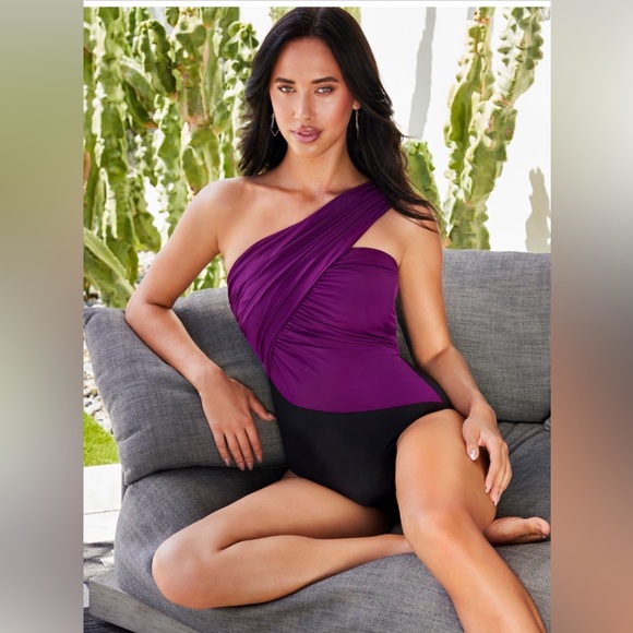 NWOT Goddess Colorblock One-Shoulder convertible one piece swimsuit size8 - Picture 7 of 7